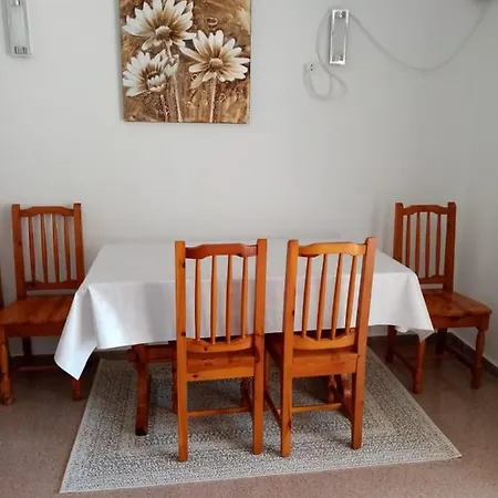 Apartamento Con Buena Vista Апартаменты Торевьиа